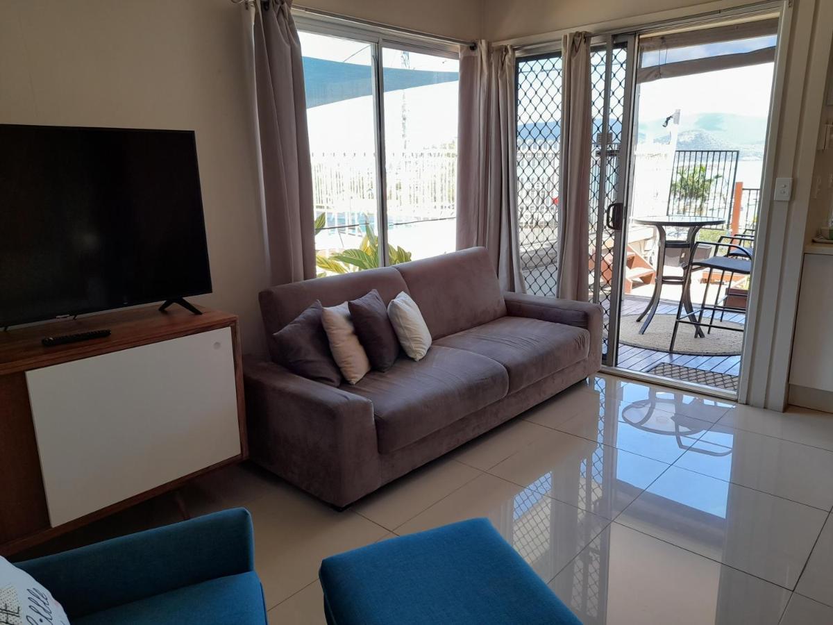 Airlie Apartments Эйрли-Бич Экстерьер фото